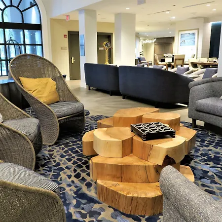 Renaissance Fort Lauderdale Cruise Port Hotel-3